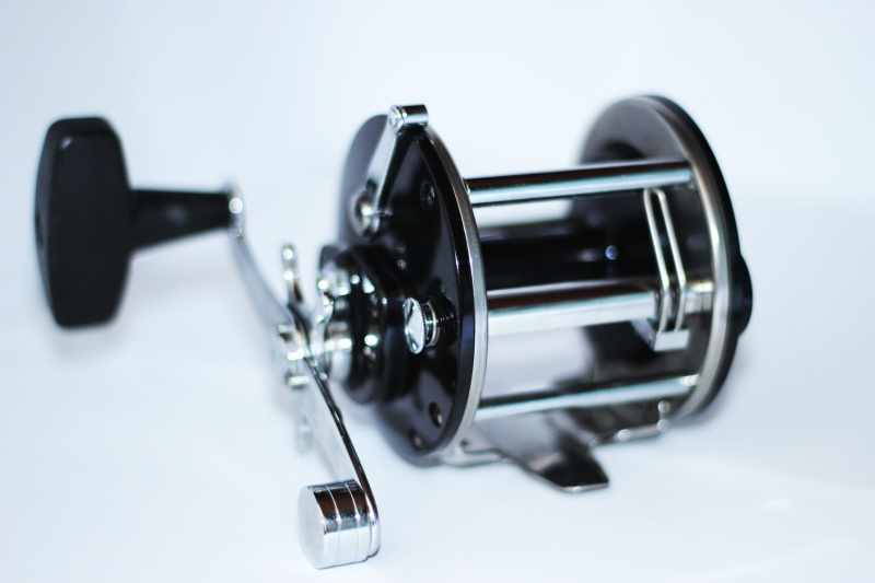 Arquivo:Carretilha penn03.JPG