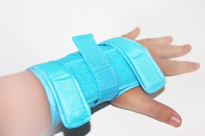 Arquivo:Patins 117c blue (6).JPG